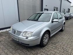 Silber Gebraucht 2000 VW Bora Limousine | 890 € (Guter Preis)