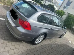 Grau Gebraucht 2009 BMW 320 Kombi | 3.200 € (Guter Preis)