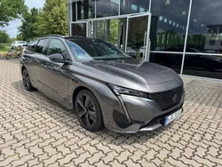 Grau Gebraucht 2023 Peugeot 308 GT Kombi | 30.480 € (Fairer Preis)