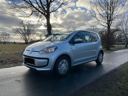 Silber Gebraucht 2014 VW up! move up! Kleinwagen | 4.900 € (Fairer Preis)