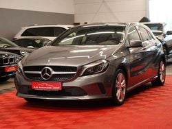 Grau Gebraucht 2016 Mercedes A200 Urban Limousine | 12.450 € (Superpreis)