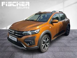 Orange Gebraucht 2021 Dacia Sandero Comfort Kleinwagen | 12.990 € (Fairer Preis)