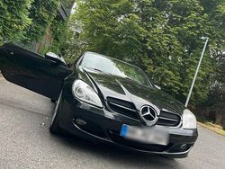 Schwarz Gebraucht 2007 Mercedes SLK350 Cabrio | 13.250 € (Fairer Preis)