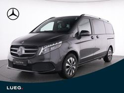 Grau Gebraucht 2024 Mercedes V300 Van / Kleinbus | 70.990 € (Guter Preis)