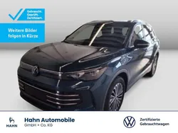Nightshade blue metallic Gebraucht 2024 VW Tiguan Elegance SUV | 40.930 € (Etwas zu teuer)