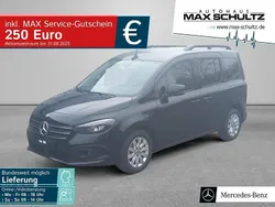 Loparitschwarz Gebraucht 2024 Mercedes 180 Edition Limousine | 34.450 € (Teuer)