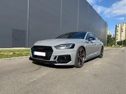 Grau Gebraucht 2019 Audi RS5 Sportback Sport Limousine | 49.500 € (Guter Preis)