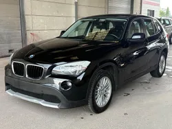 Schwarz Gebraucht 2011 BMW X1 Sport Line SUV | 11.900 € (Etwas zu teuer)