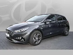 Grau Gebraucht 2024 Hyundai i30 Select Limousine | 17.990 € (Guter Preis)