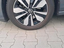 Grau Gebraucht 2023 VW Golf VIII Limousine | 23.900 € (Guter Preis)