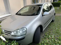Silber Gebraucht 2005 VW Golf V Limousine | 3.100 € (Etwas zu teuer)