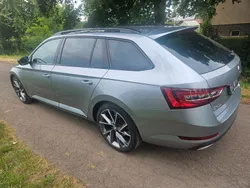 Grau Gebraucht 2017 Skoda Superb SportLine Kombi | 12.800 € (Fairer Preis)