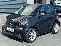 Schwarz Gebraucht 2017 Smart ForTwo Coupé Passion Coupé | 12.990 € (Fairer Preis)