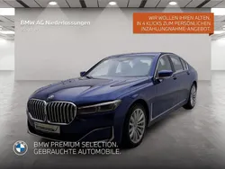 Gold Gebraucht 2022 BMW 750 Executive Limousine | 71.480 € (Teuer)