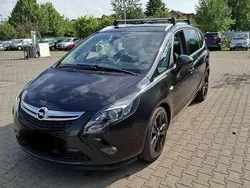 Schwarz Gebraucht 2015 Opel Zafira Tourer Innovation Van / Kleinbus | 11.490 € (Etwas zu teuer)