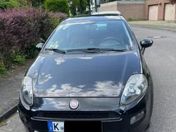 Schwarz Gebraucht 2012 Fiat Punto Kleinwagen | 3.250 € (Teuer)