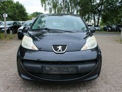 Schwarz metallic Gebraucht 2006 Peugeot 107 Filou Kleinwagen | 799 € (Fairer Preis)