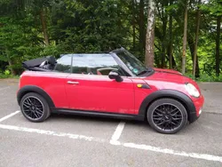 Rot Gebraucht 2010 Mini Cooper Cabriolet Cabrio | 4.990 € (Guter Preis)