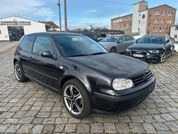 Schwarz Gebraucht 2000 VW Golf IV Limousine | 990 € (Superpreis)