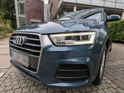 Blau Gebraucht 2016 Audi Q3 Ambiente SUV | 16.500 € (Fairer Preis)