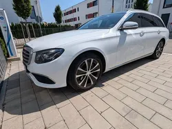 Weiß Gebraucht 2020 Mercedes E200 Exclusive Kombi | 34.599 € (Fairer Preis)