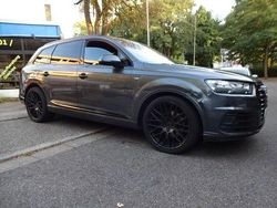 Grau Gebraucht 2016 Audi Q7 Sport SUV | 18.999 € (Guter Preis)