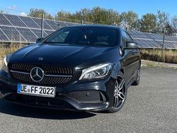Schwarz Gebraucht 2018 Mercedes CLA220 Shooting Brake Kombi | 17.999 € (Guter Preis)