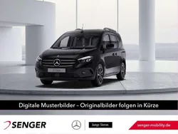 Schwarz Gebraucht 2023 Mercedes 180 Progressive Limousine | 26.450 € (Guter Preis)