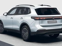 Oyster silver metallic oyster silver metallic Neu 2025 VW Tiguan Comfortline SUV | 40.329 € (Superpreis)