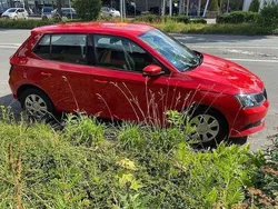 Rot Gebraucht 2018 Skoda Fabia Active Kleinwagen | 7.900 € (Fairer Preis)