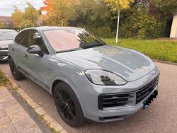 Grau Gebraucht 2024 Porsche Cayenne SUV | 99.990 € (Fairer Preis)