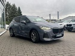 Grau Gebraucht 2025 BMW 223 Active Tourer M Sport Van / Kleinbus | 37.500 € (Guter Preis)