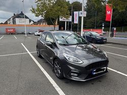 Grau Gebraucht 2018 Ford Fiesta ST-Line Kleinwagen | 11.600 € (Guter Preis)