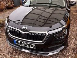 Schwarz Gebraucht 2022 Skoda Kamiq Ambition SUV | 18.100 € (Guter Preis)