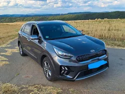 Grau Gebraucht 2021 Kia Niro SUV | 19.300 € (Superpreis)