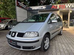 Silber Gebraucht 2008 Seat Alhambra Reference Van / Kleinbus | 5.590 € (Teuer)
