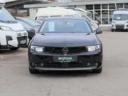 Karbonschwarz Gebraucht 2024 Opel Astra Enjoy Limousine | 20.890 € (Guter Preis)