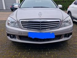 Beige Gebraucht 2007 Mercedes 200 Limousine | 4.100 € (Superpreis)