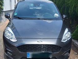 Grau Gebraucht 2019 Ford Fiesta S Kleinwagen | 10.500 € (Fairer Preis)