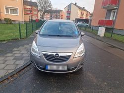 Andere farben Gebraucht 2012 Opel Meriva Van / Kleinbus | 6.000 € (Etwas zu teuer)