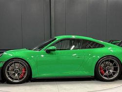 Grün Gebraucht 2021 Porsche 992 | 167.970 €