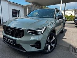 Grün Gebraucht 2023 Volvo XC40 Ultimate SUV | 37.888 € (Teuer)