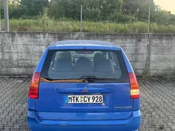 Blau Gebraucht 1998 Mitsubishi Space Star | 500 €