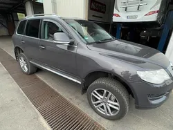 Grau Gebraucht 2007 VW Touareg SUV | 5.500 € (Guter Preis)