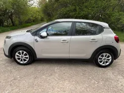 Grau Gebraucht 2024 Citroën C3 PureTech Kleinwagen | 14.000 € (Guter Preis)