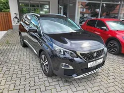 Schwarz Gebraucht 2020 Peugeot 5008 Allure Van / Kleinbus | 22.300 € (Guter Preis)