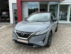 Ceramic grey p/black m (metallic) Gebraucht 2023 Nissan Qashqai Tekna SUV | 27.888 € (Guter Preis)