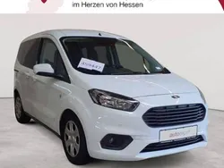 Frostweiß Gebraucht 2021 Ford Tourneo Courier Trend Van / Kleinbus | 13.990 € (Guter Preis)