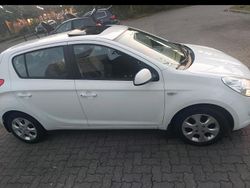 Weiß Gebraucht 2010 Hyundai i20 Kleinwagen | 3.500 € (Fairer Preis)