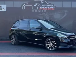 Schwarz Gebraucht 2015 Mercedes B200 Urban Van / Kleinbus | 9.800 € (Fairer Preis)